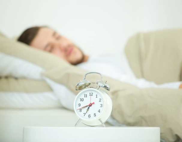 NR补充剂对睡眠健康的影响